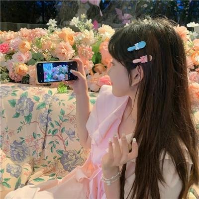 芙蓉女